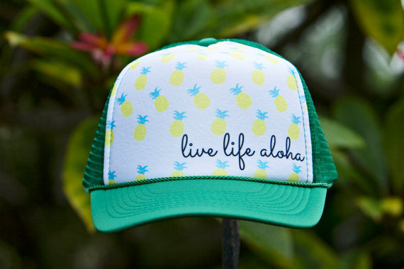 LIVE LIFE ALOHA TRUCKER HAT